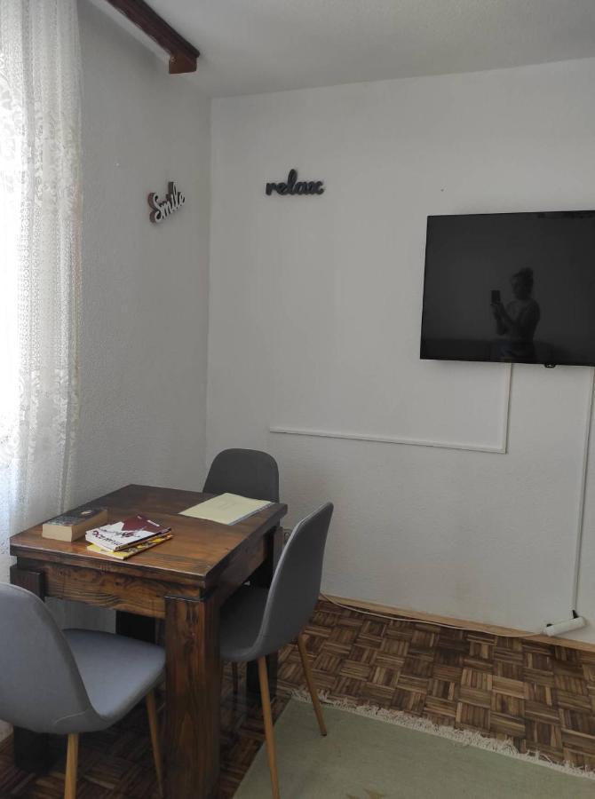 Ajsha Guesthouse ไยเซ ภายนอก รูปภาพ
